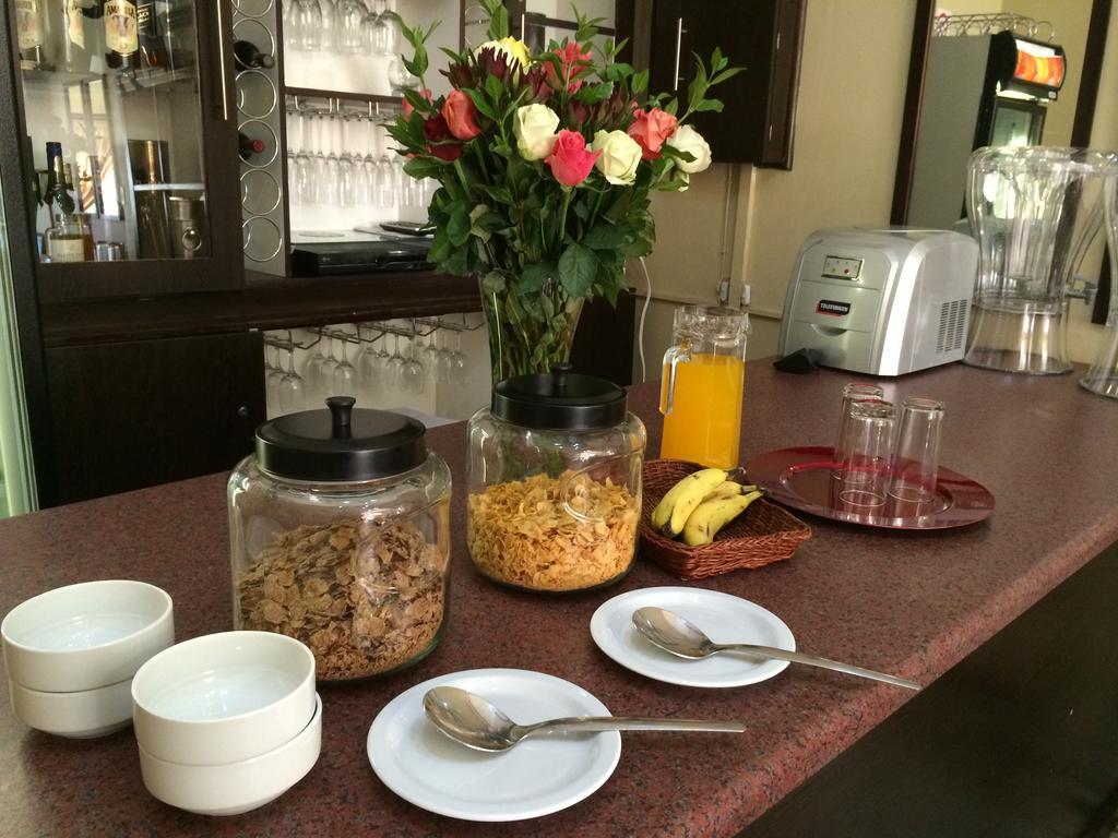 Mcbest Guest House Эрмело Экстерьер фото
