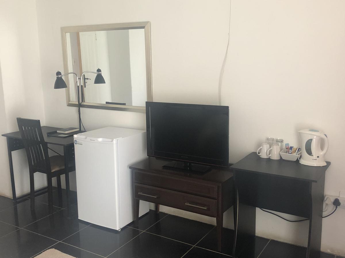 Mcbest Guest House Эрмело Экстерьер фото